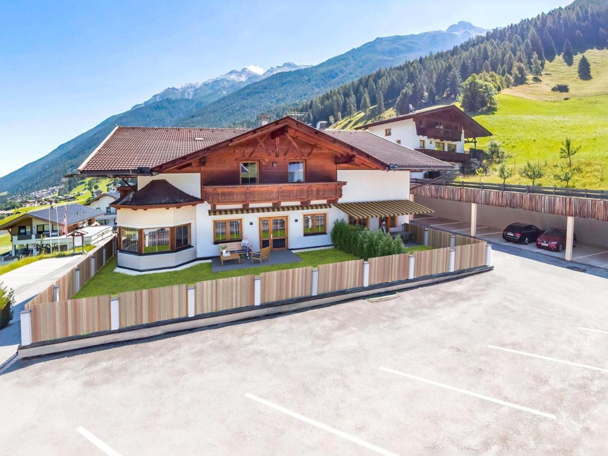 Lovely Apartment In Neustift Im Stubaital With Mountain View 외부 사진